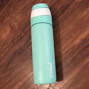 Cirkul Aqua Mint Travel Water Bottle
